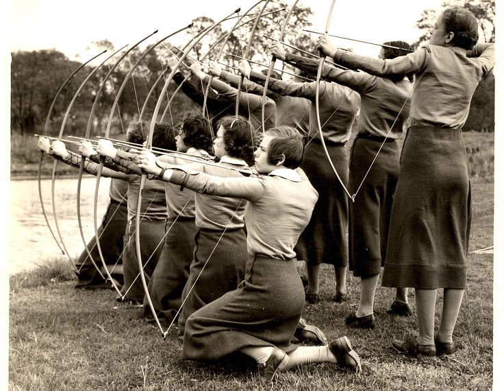721706ceba2524353b2fc97ca23857b1--traditional-archery-vintage-stuff.jpg